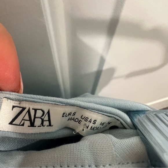 Zara Strapless Ruffle Top - Picture 4 of 5